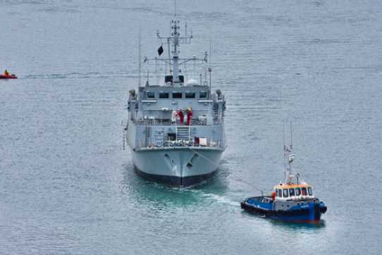 20 June 2023 - 08:18:54

-----------------------
BRNC training ship Hindostan departs Dartmouth.